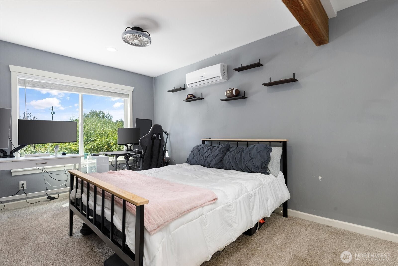 property viewer photo 25