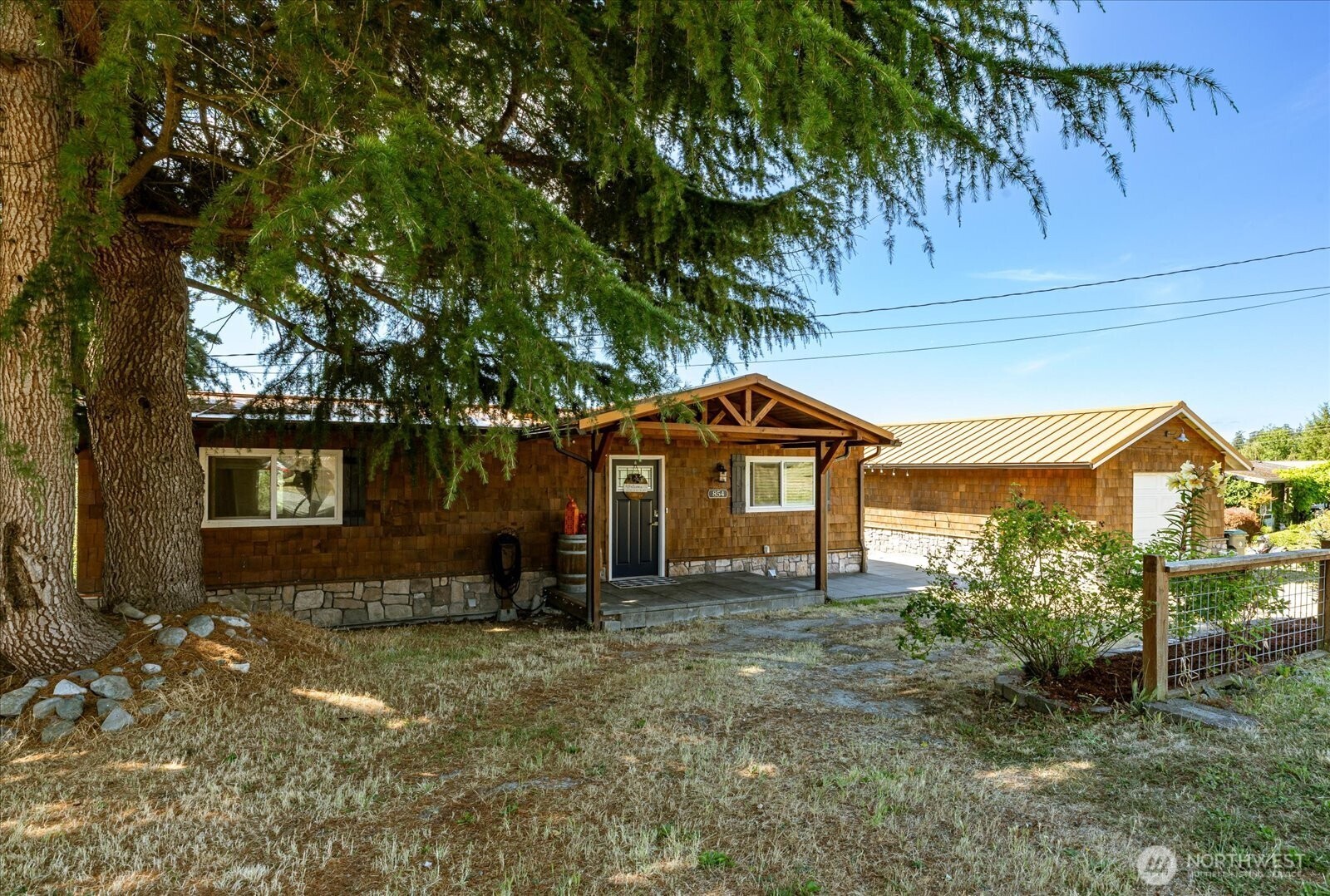 property viewer photo 31