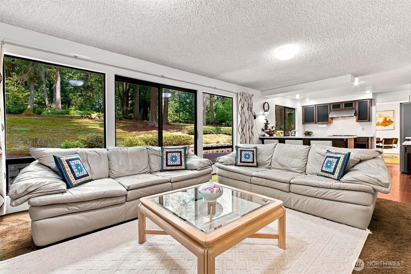property viewer photo 14