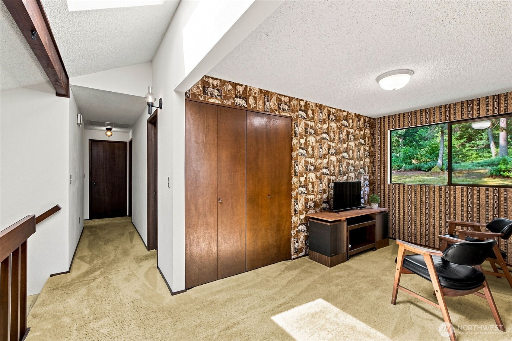 property viewer photo 23