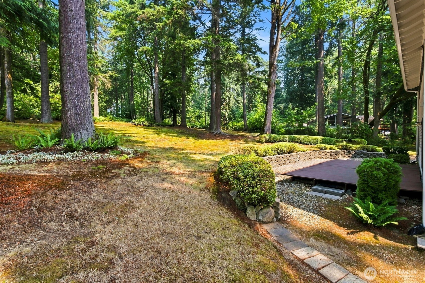 property viewer photo 31