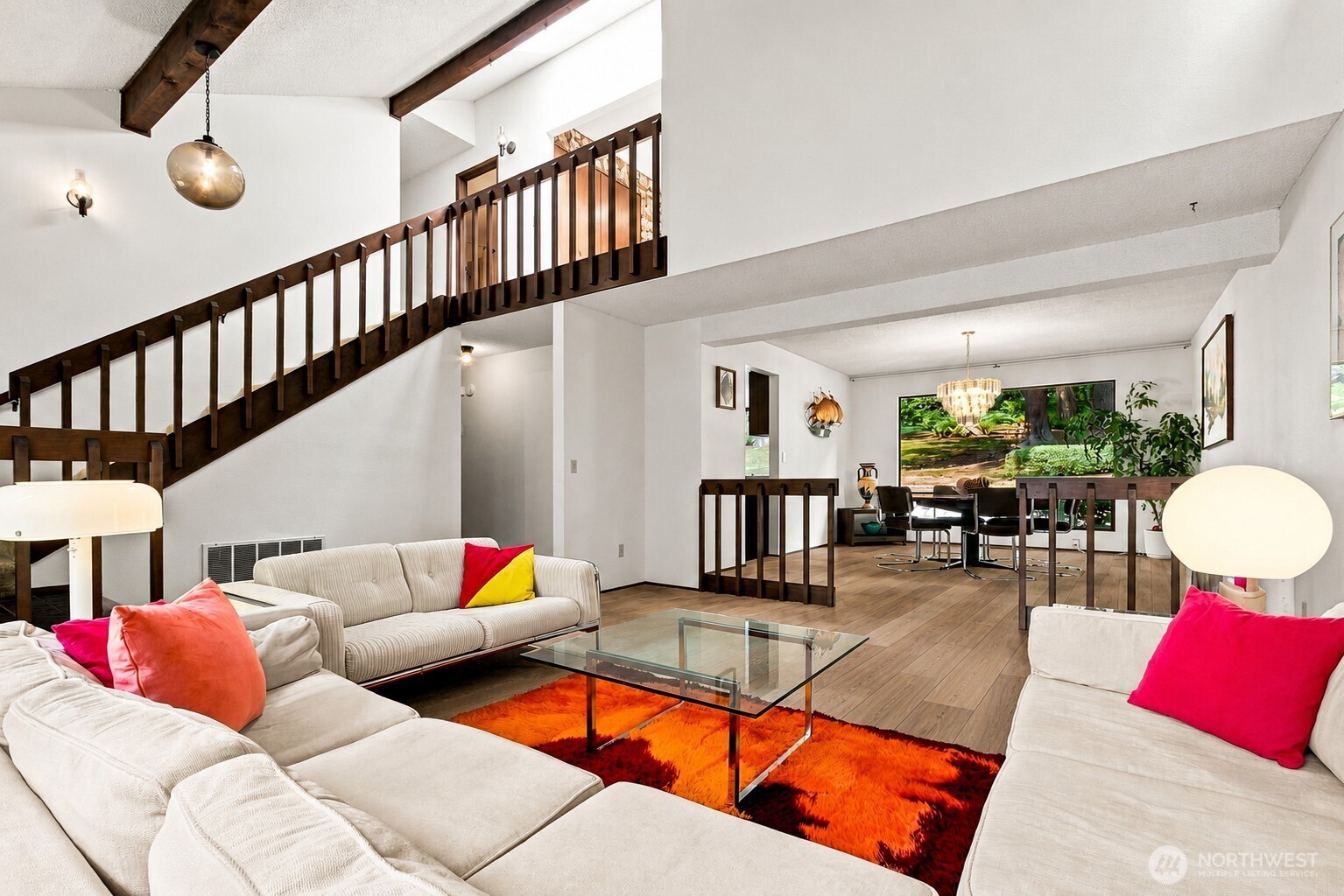 property viewer photo 8