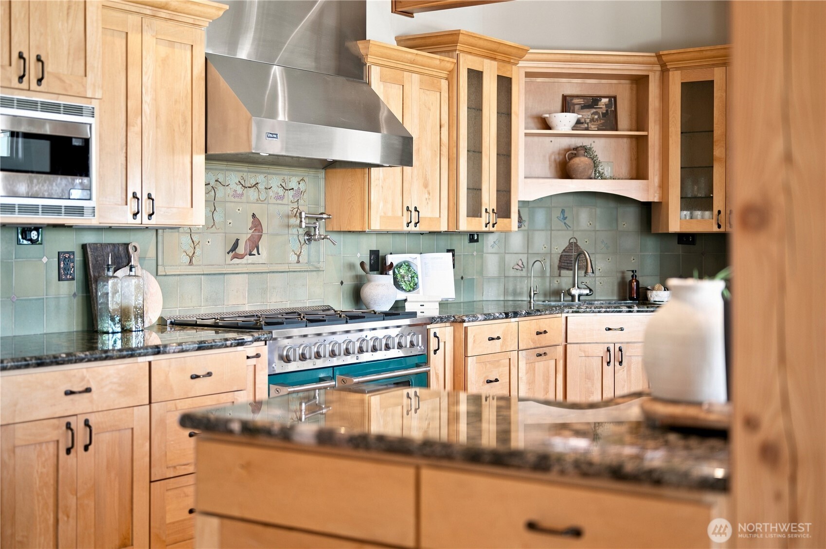 main property photo 20