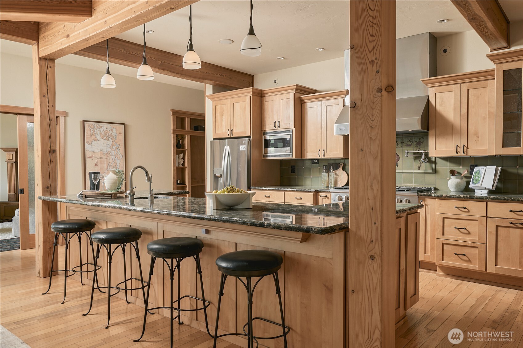 main property photo 22