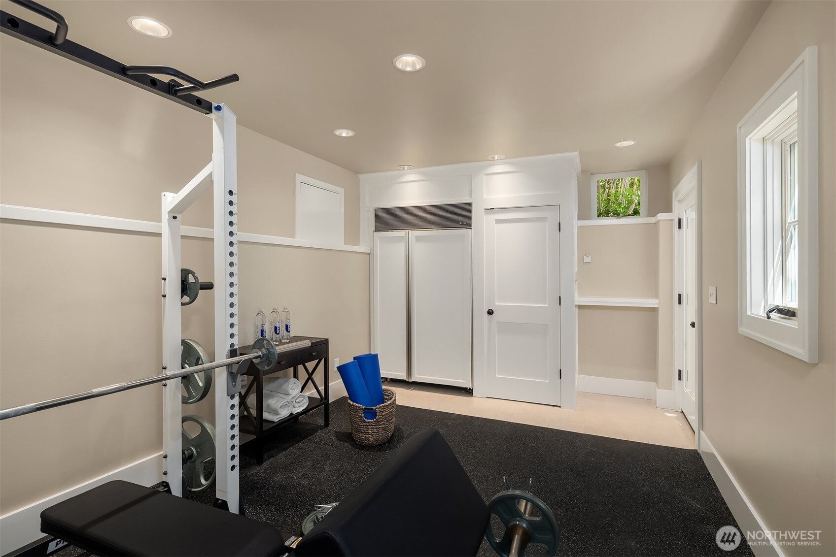 property viewer photo 31