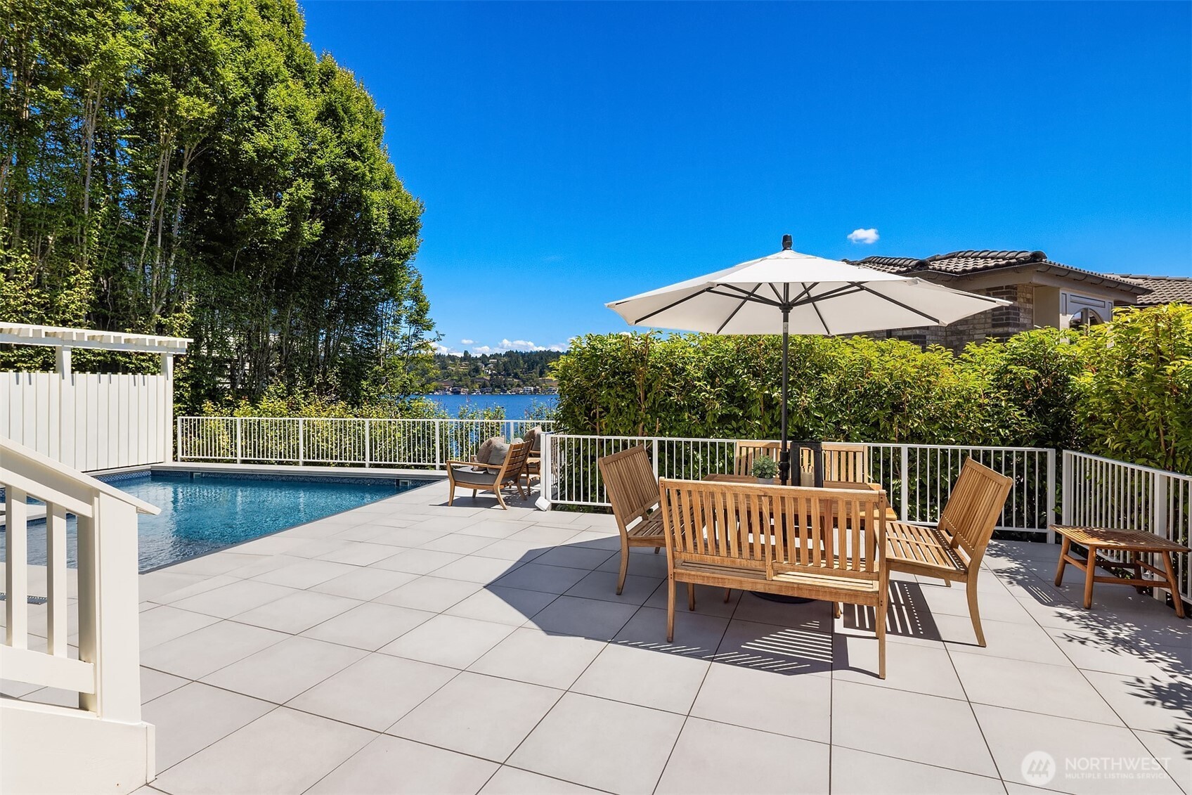 property viewer photo 34