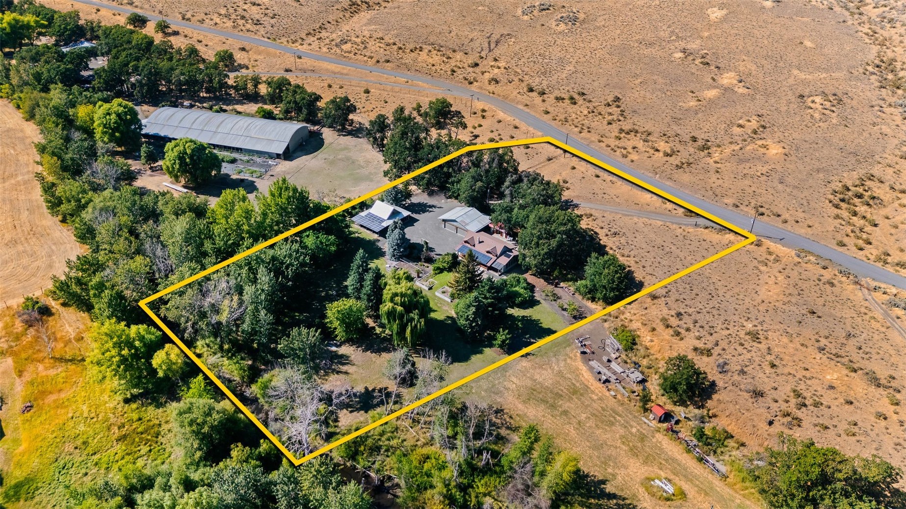 main property photo 37