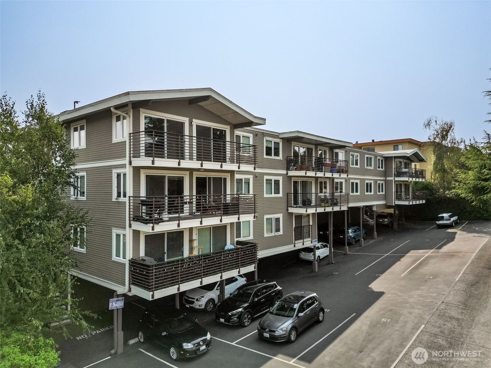 property viewer photo 21