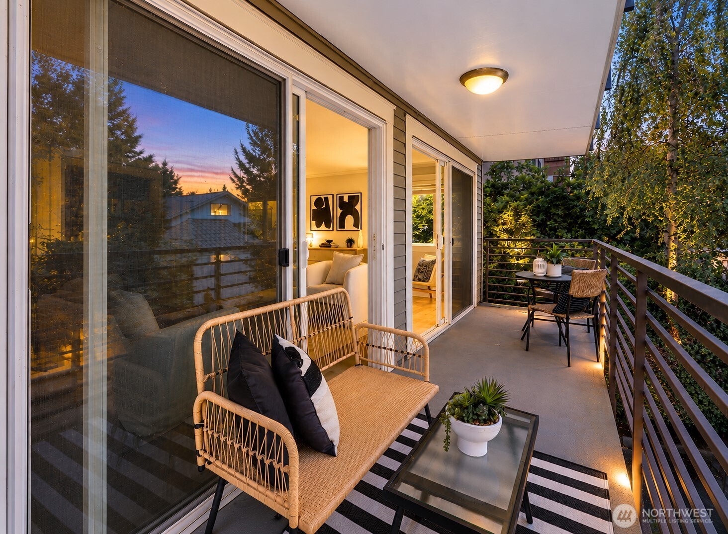 property viewer photo 23