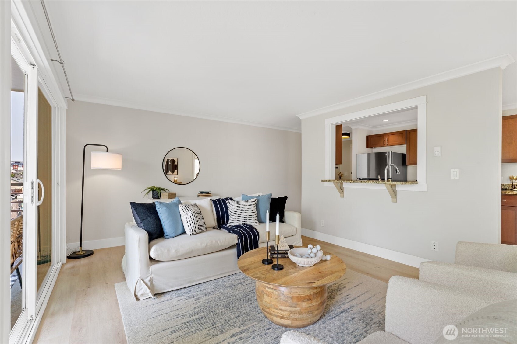 property viewer photo 4