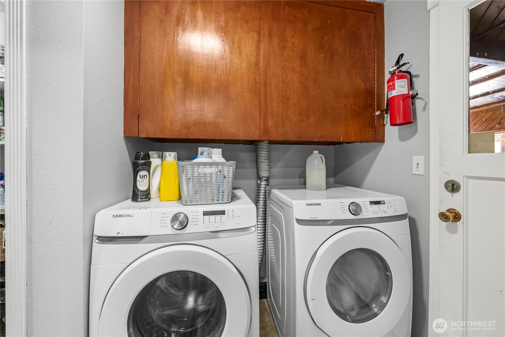 property viewer photo 19