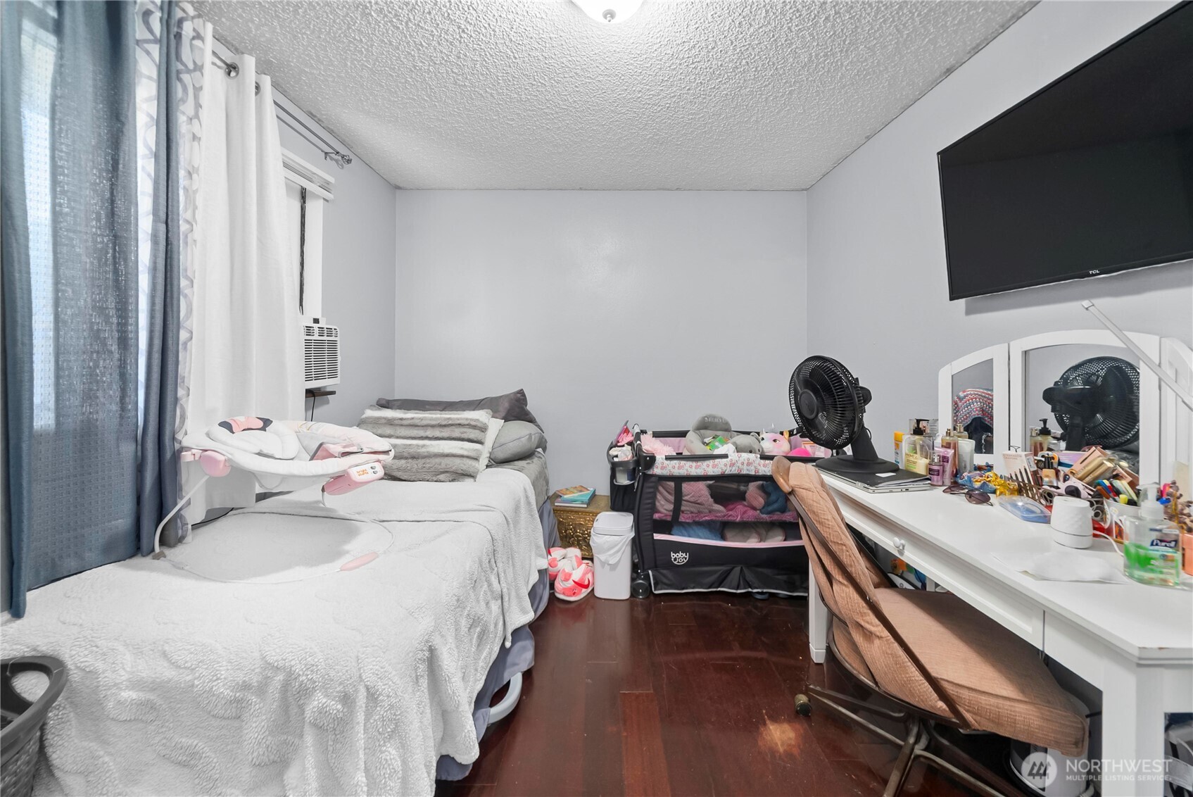 property viewer photo 21