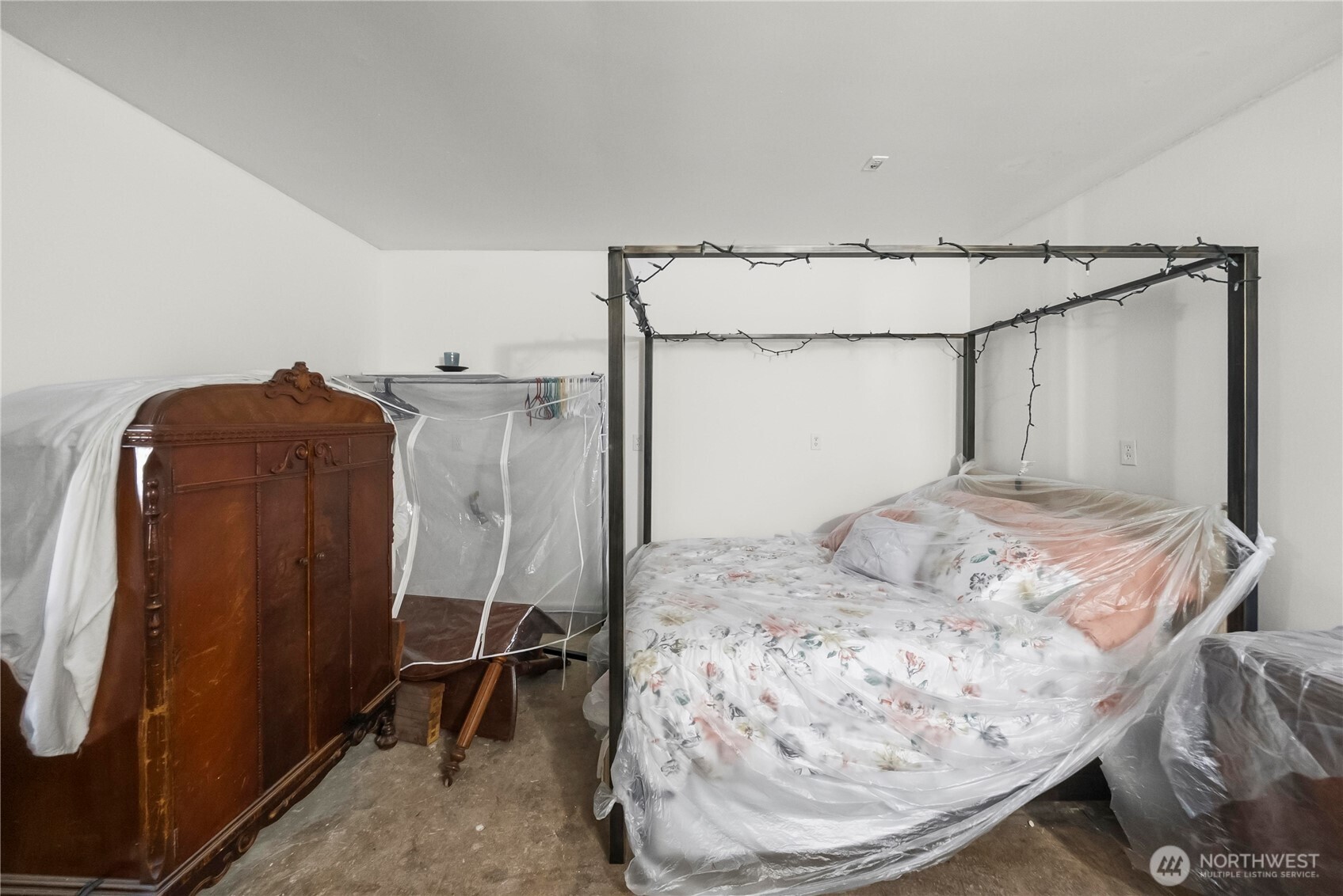 property viewer photo 31