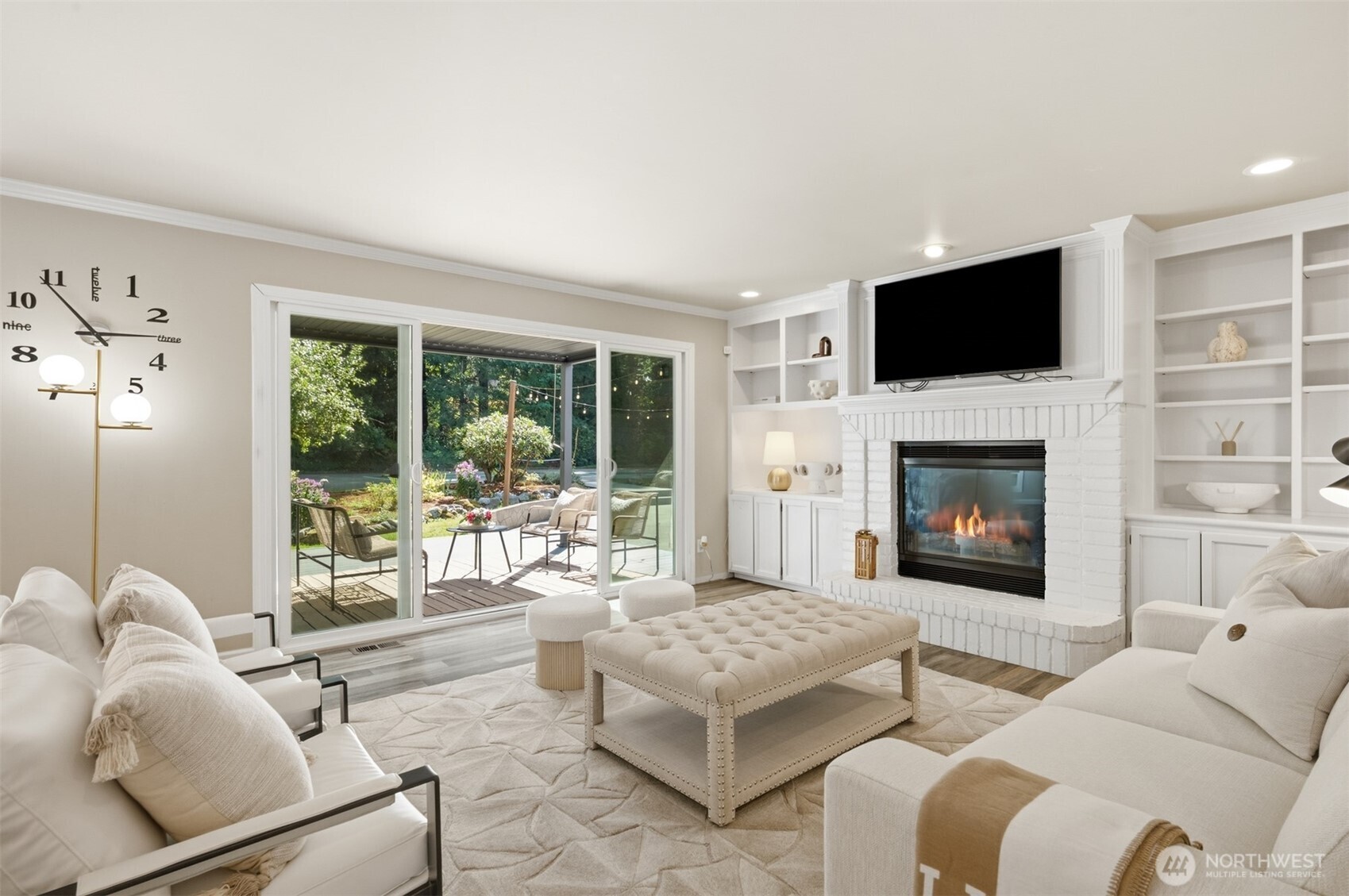 property viewer photo 11