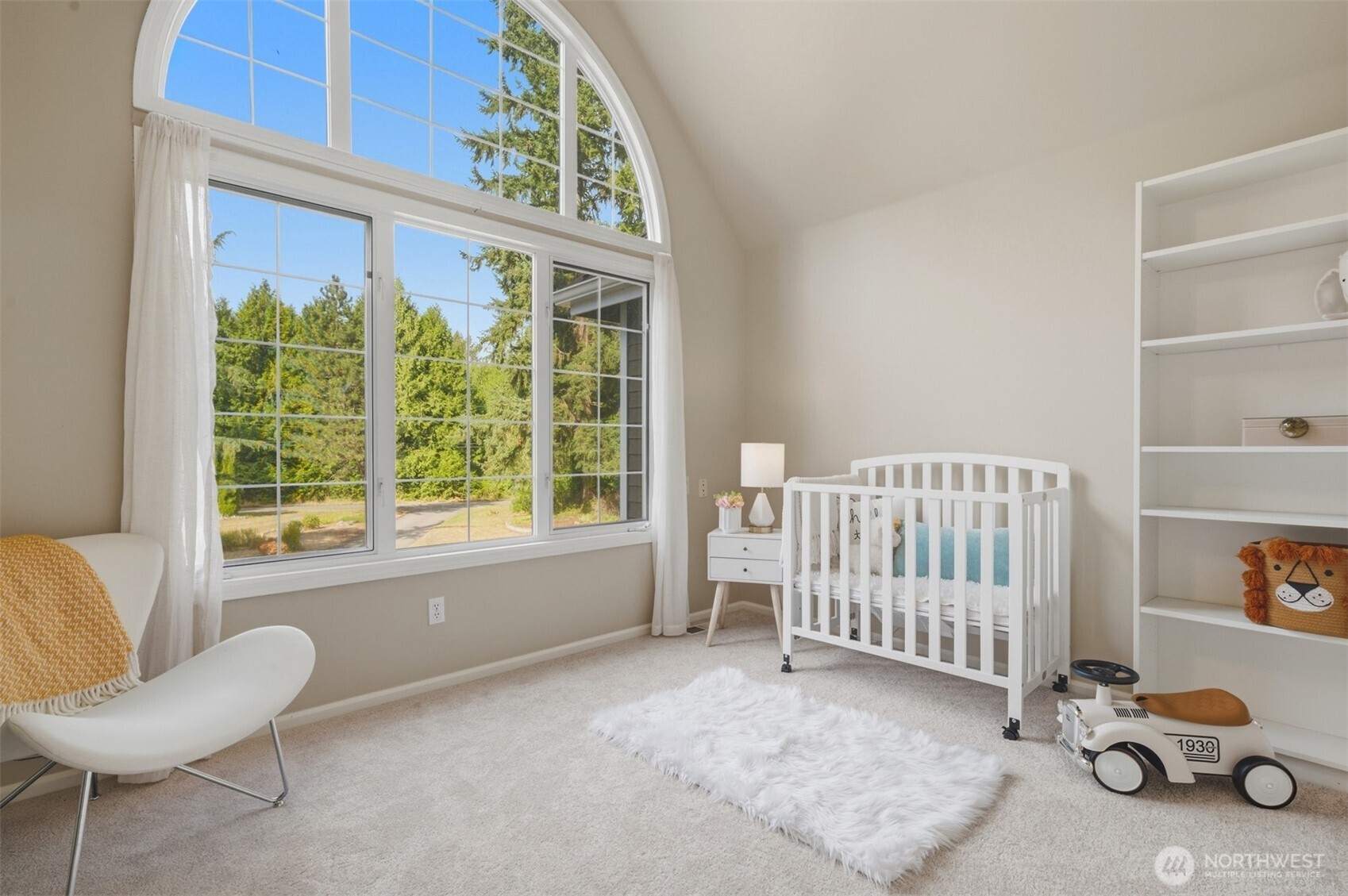 property viewer photo 24