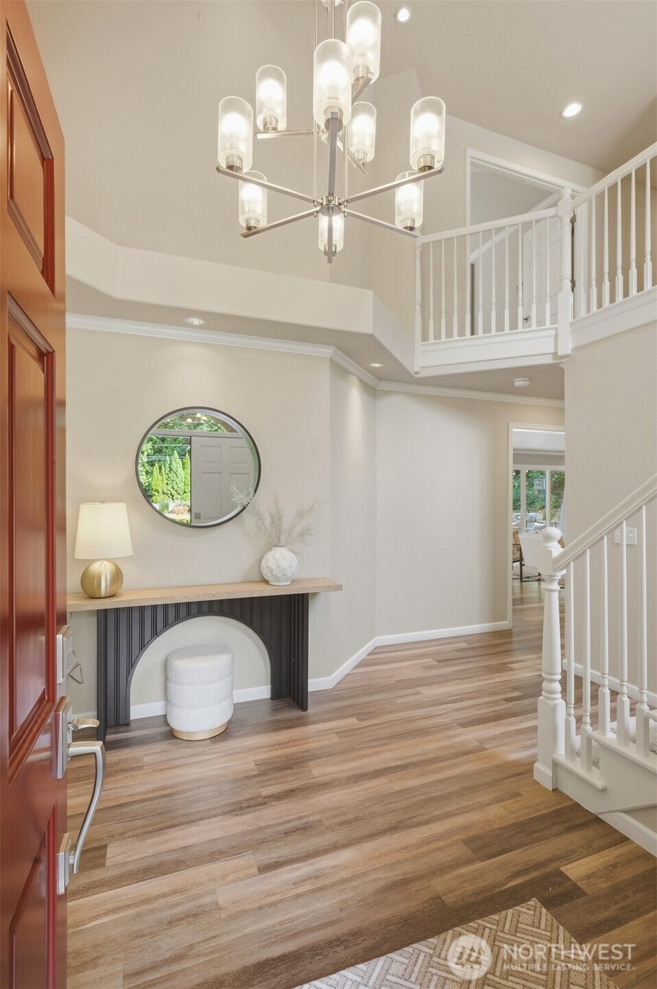 property viewer photo 3