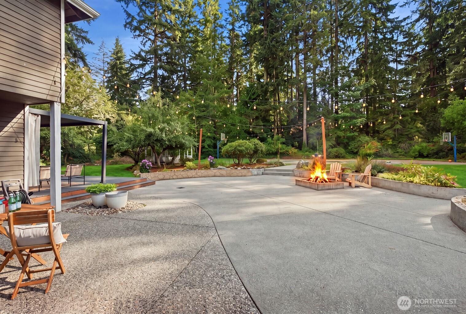 property viewer photo 30