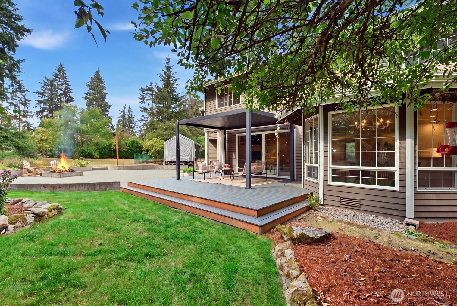 property viewer photo 31