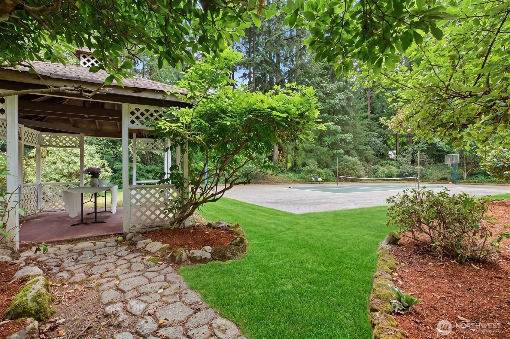 property viewer photo 33