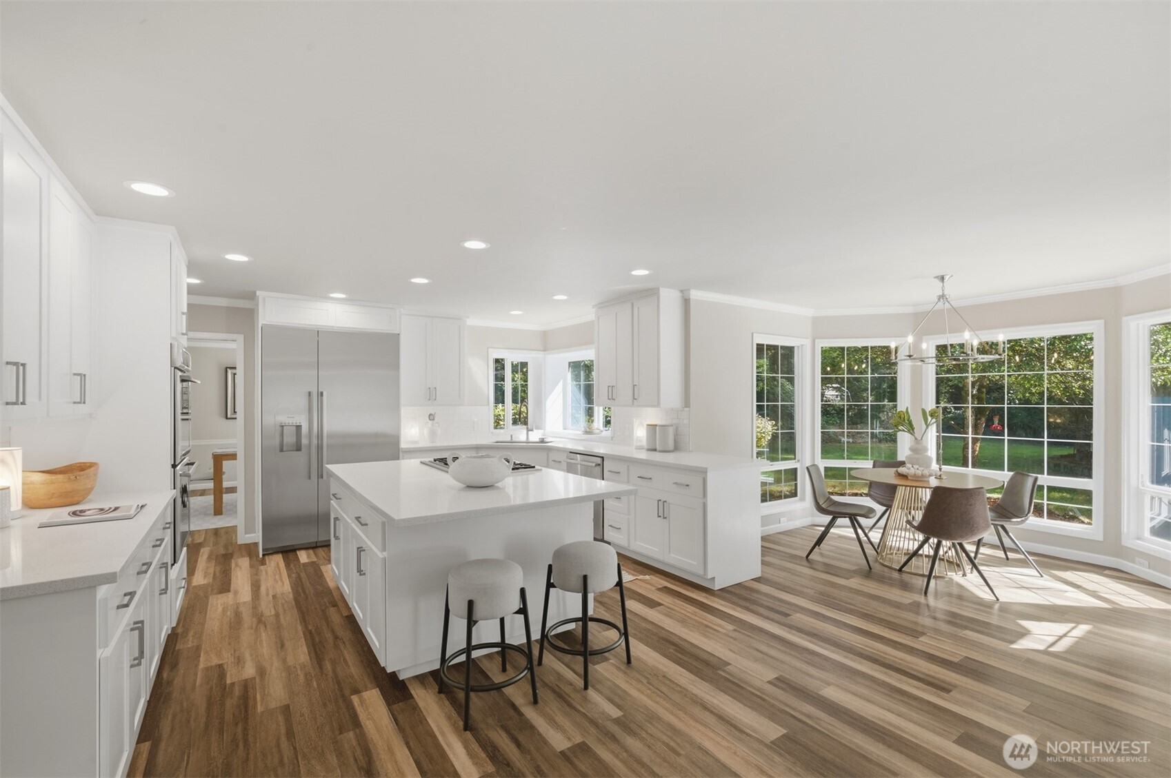 property viewer photo 7