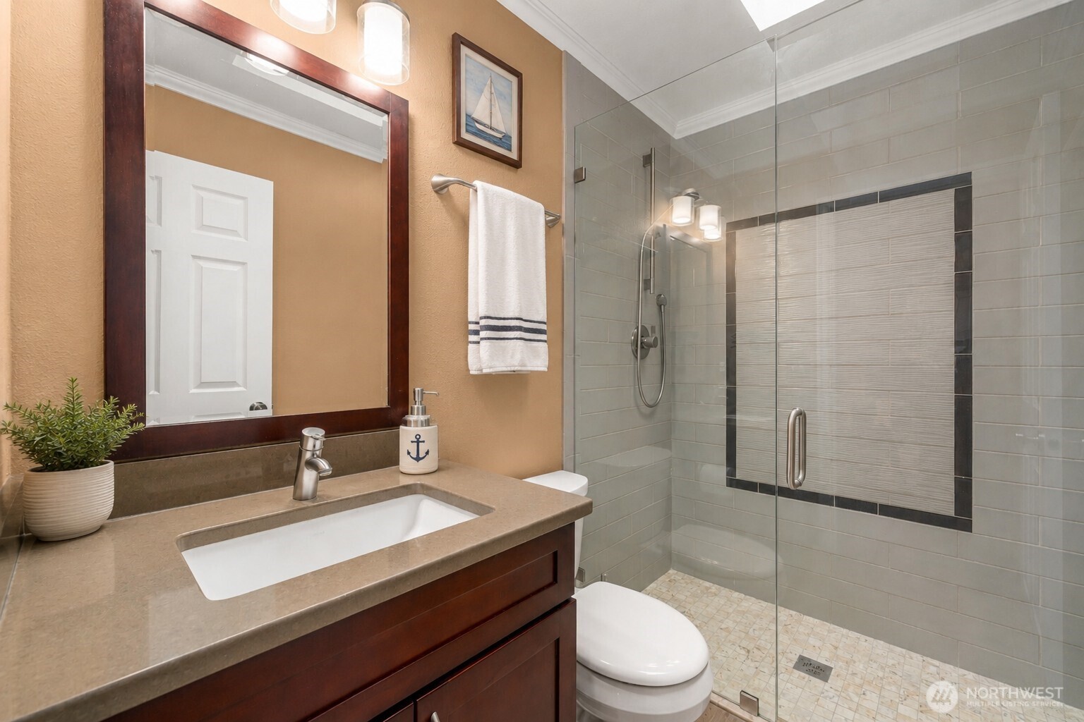 property viewer photo 15