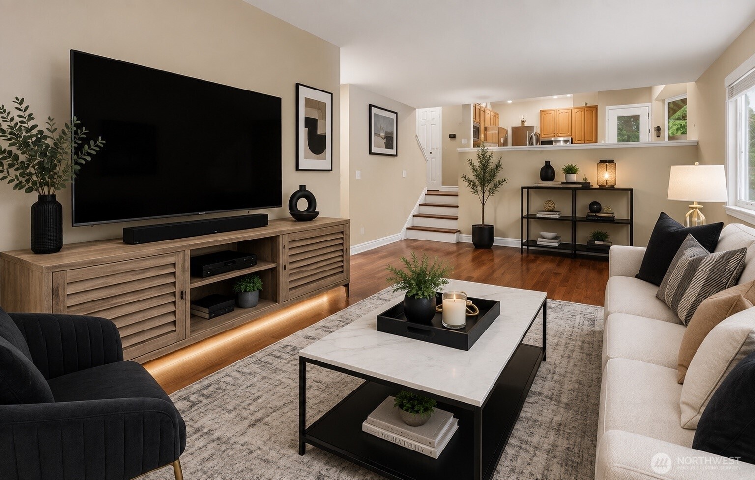 property viewer photo 7