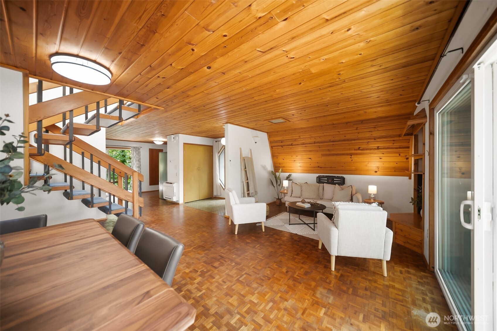 property viewer photo 14