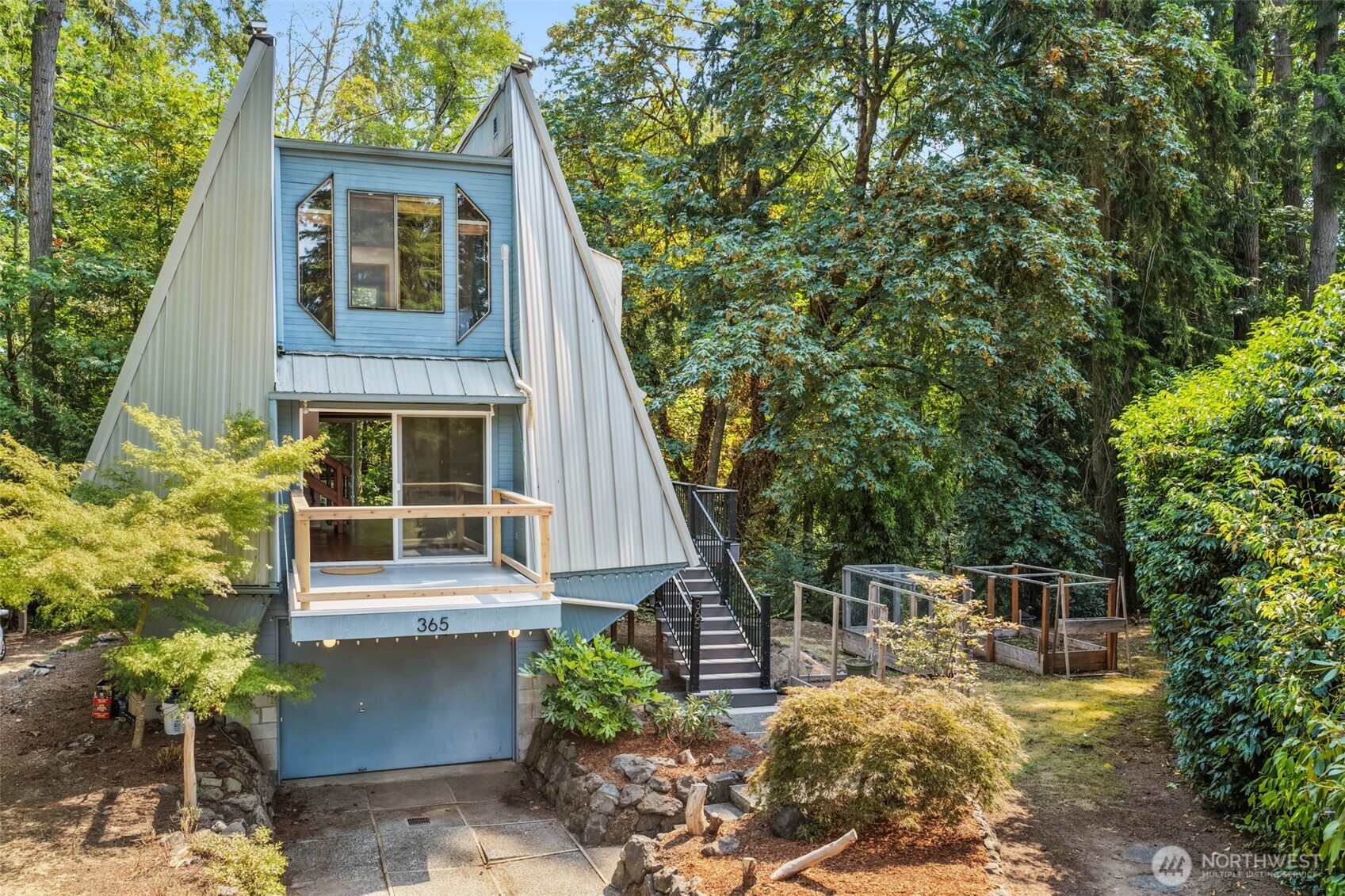 property viewer photo 2