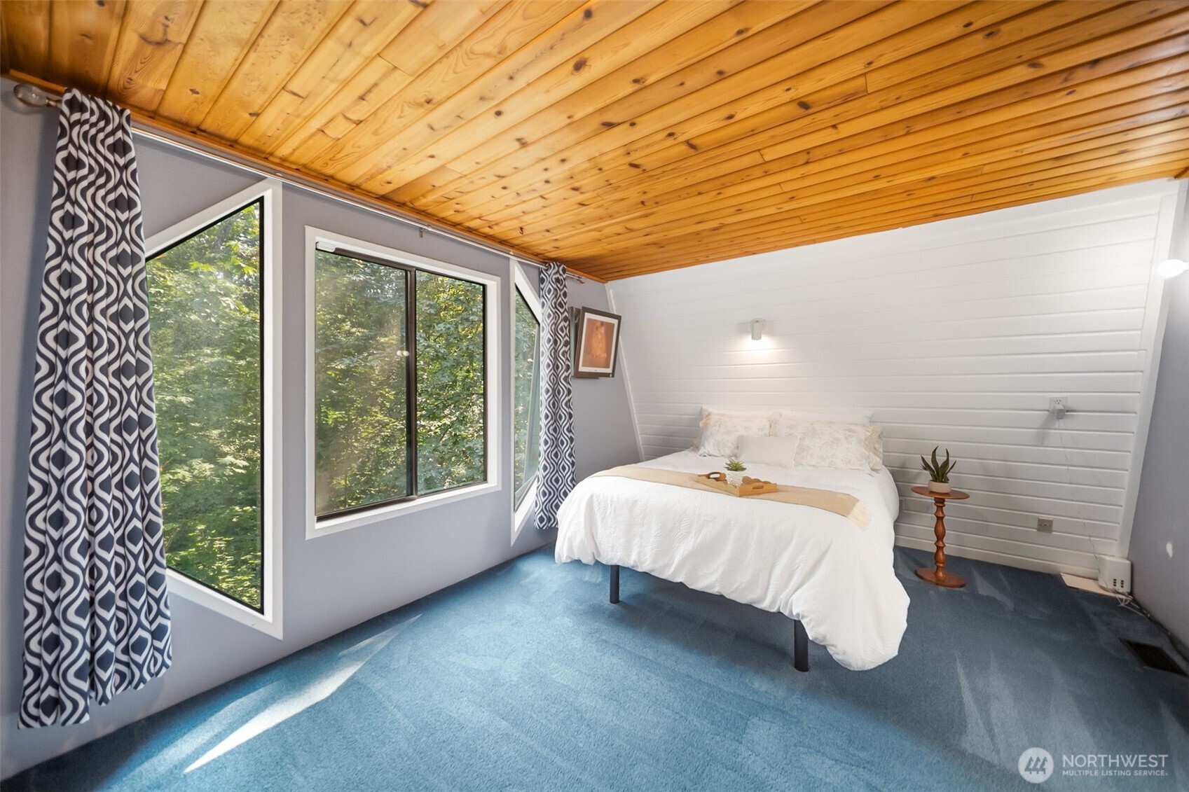 property viewer photo 33