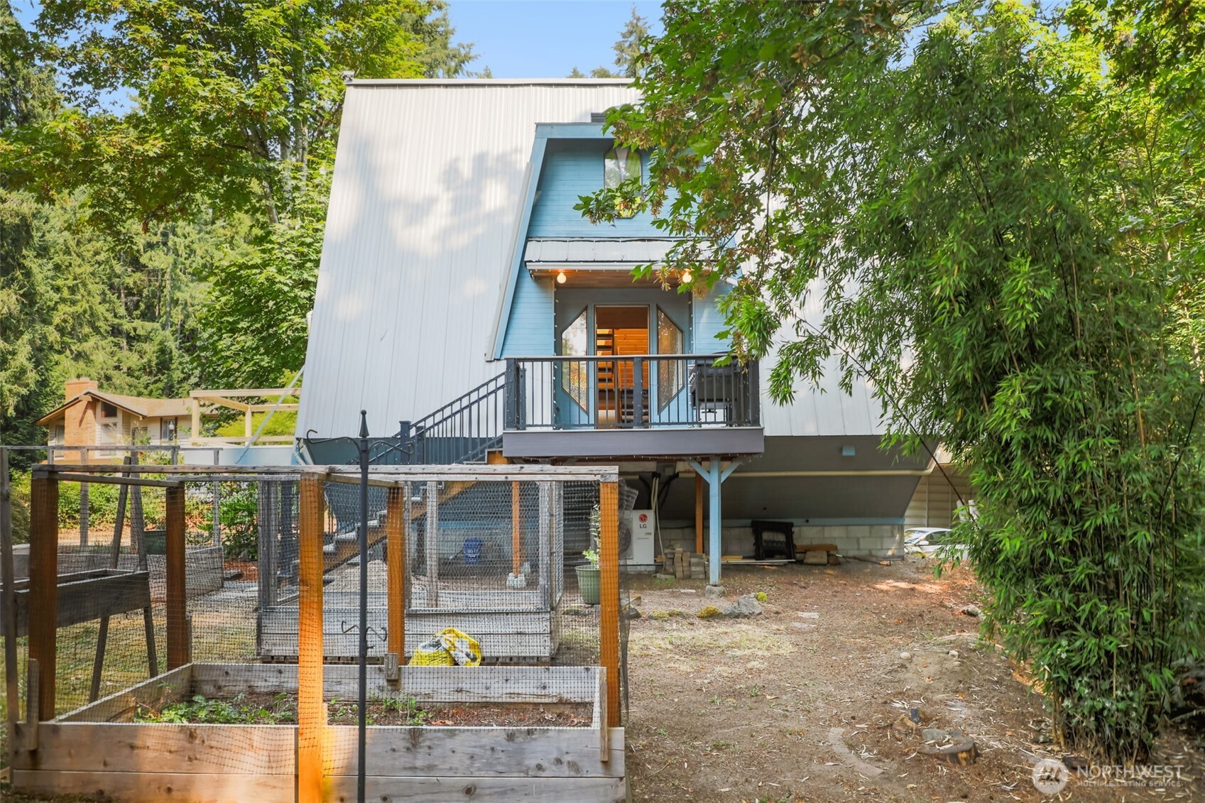 property viewer photo 4