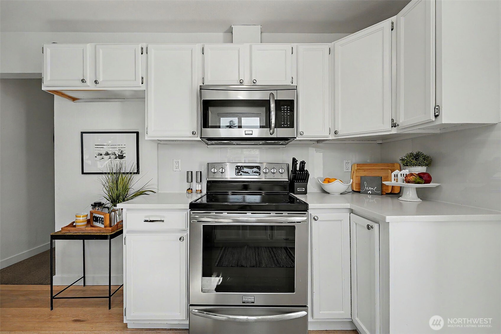 property viewer photo 12