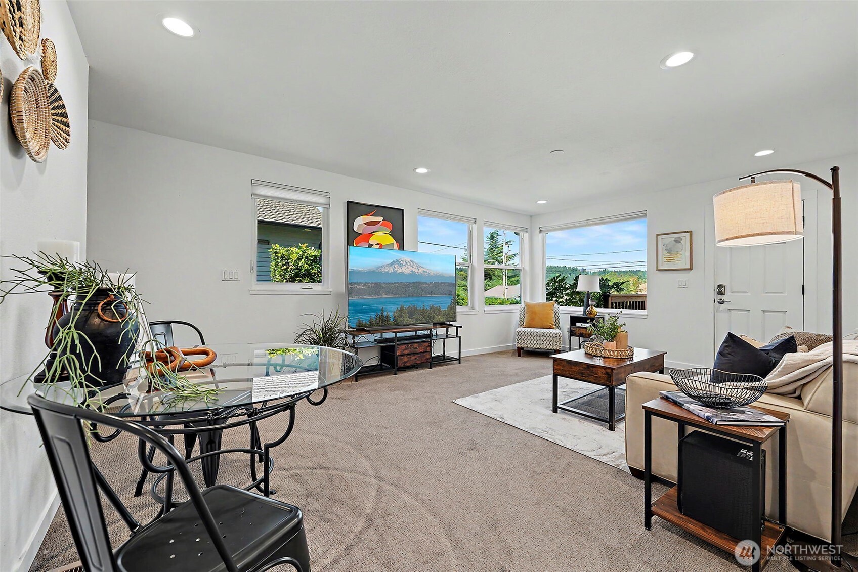 property viewer photo 18