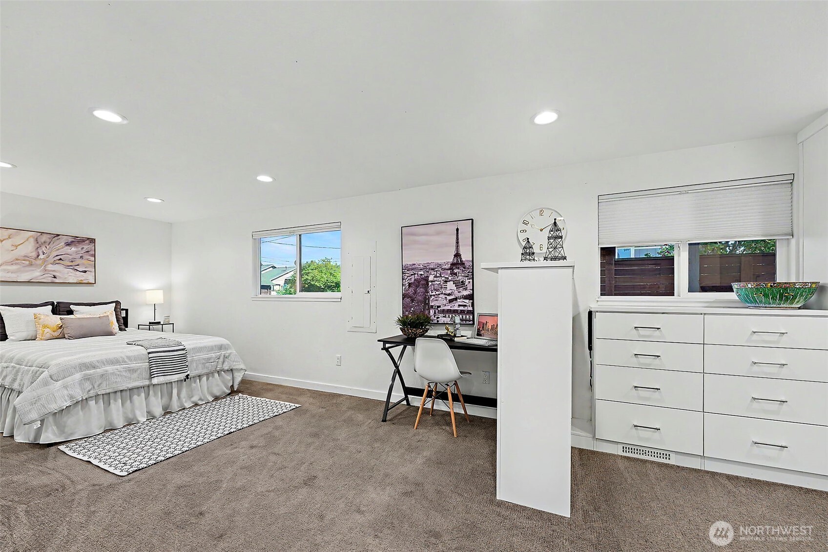 property viewer photo 20