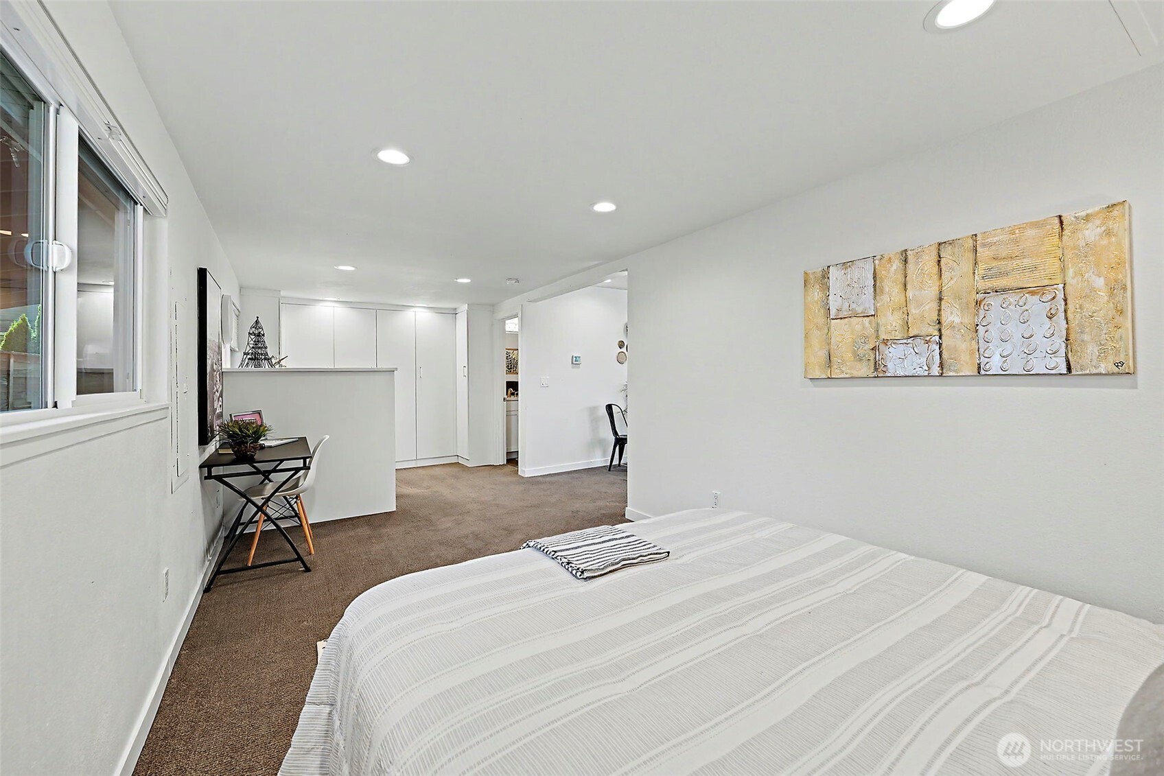 property viewer photo 24