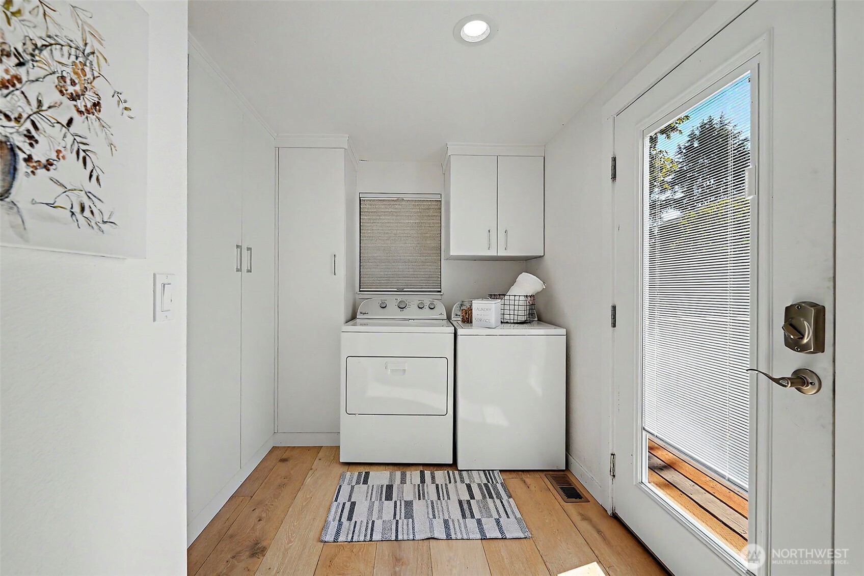 property viewer photo 26