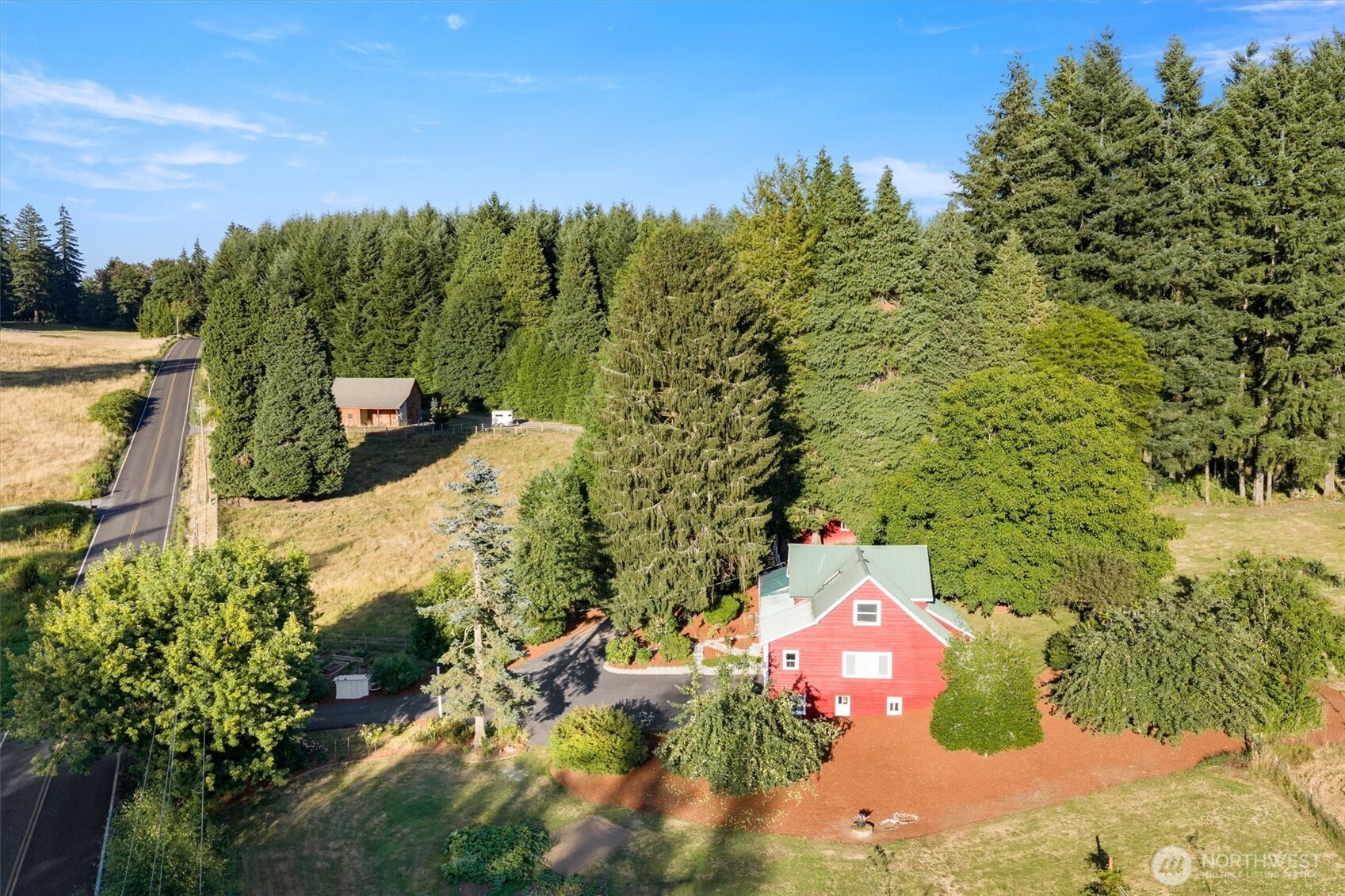 main property photo 35