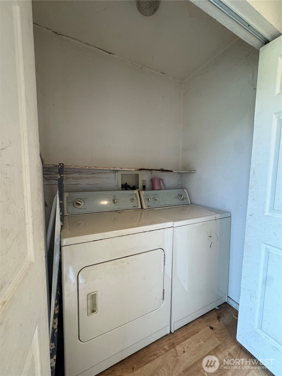 property viewer photo 14