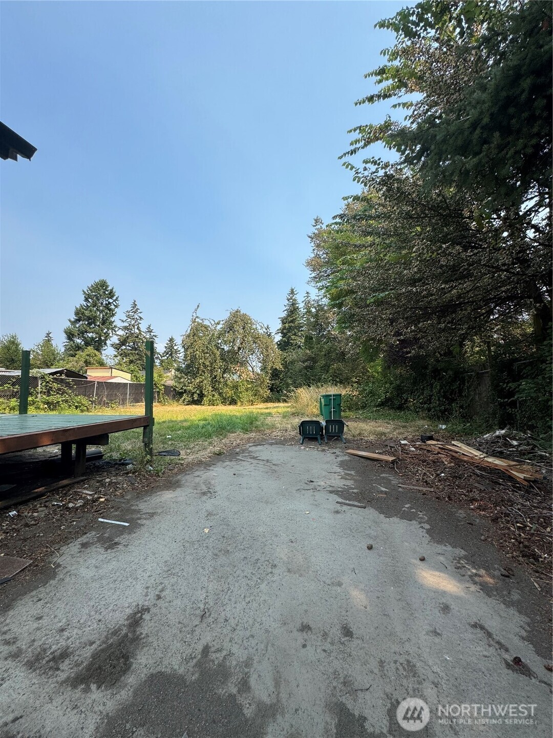 property viewer photo 19