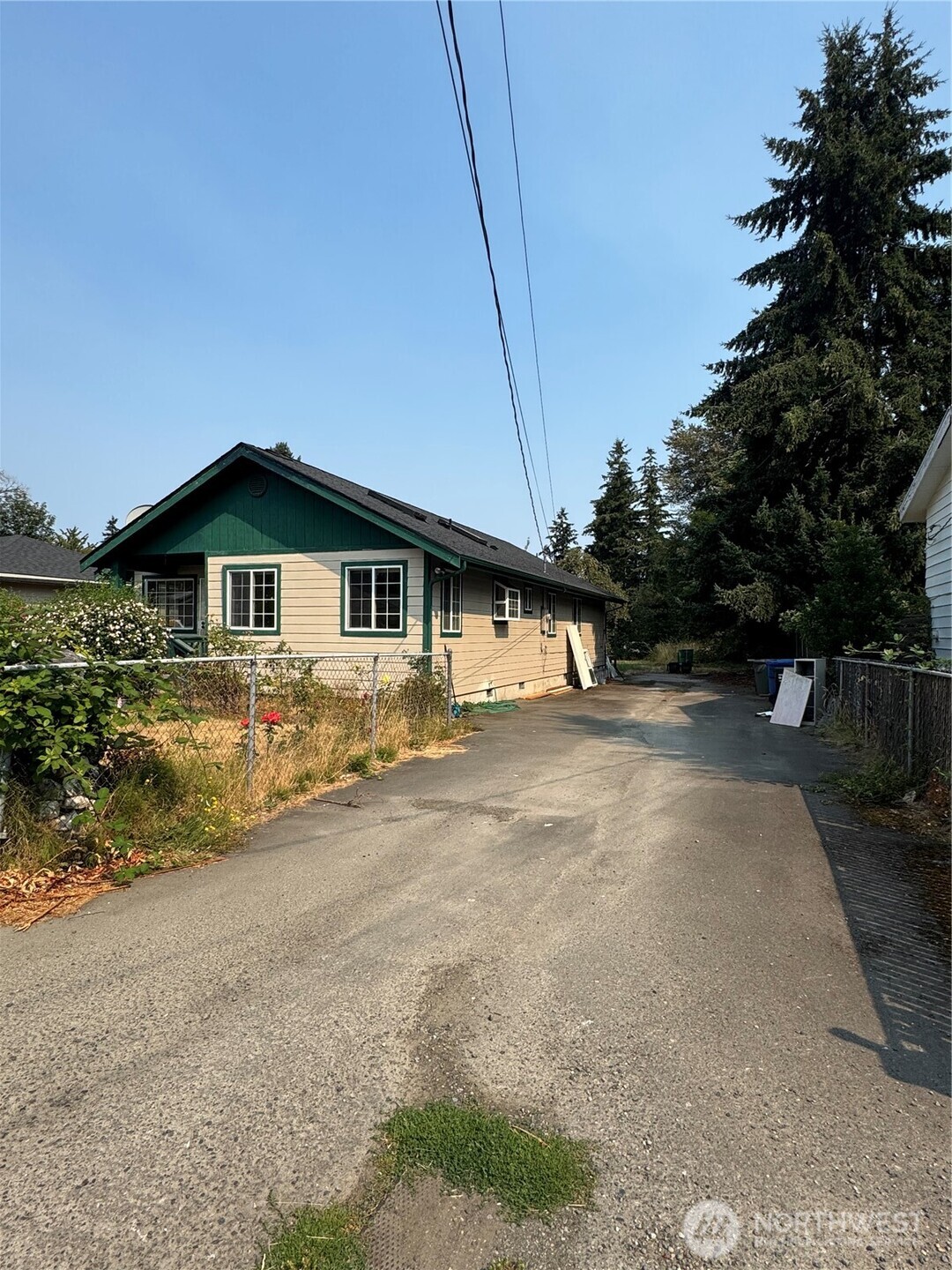 property viewer photo 20