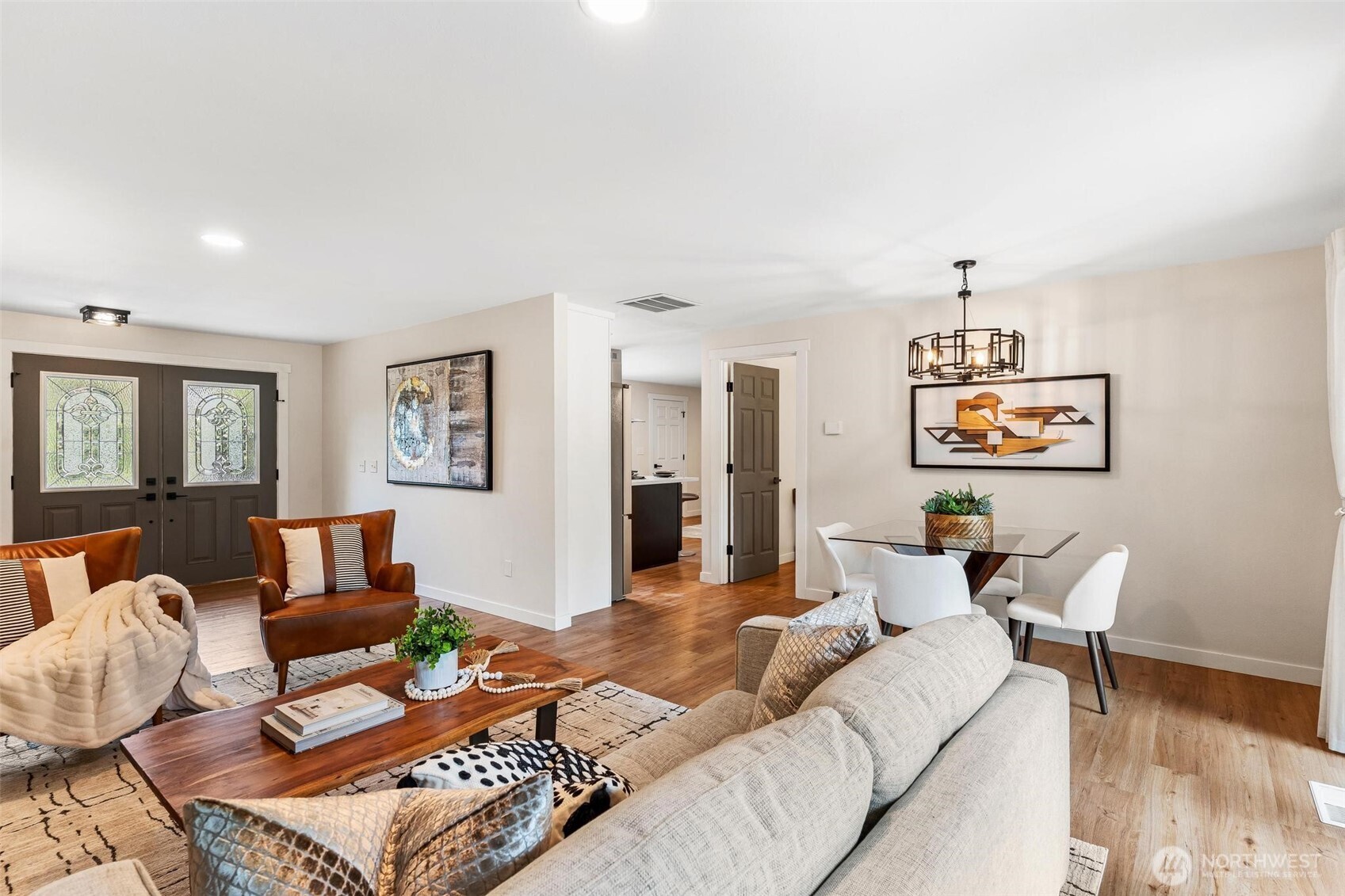 property viewer photo 2