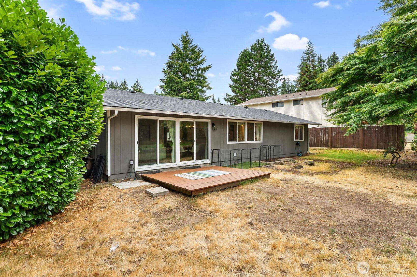 property viewer photo 23