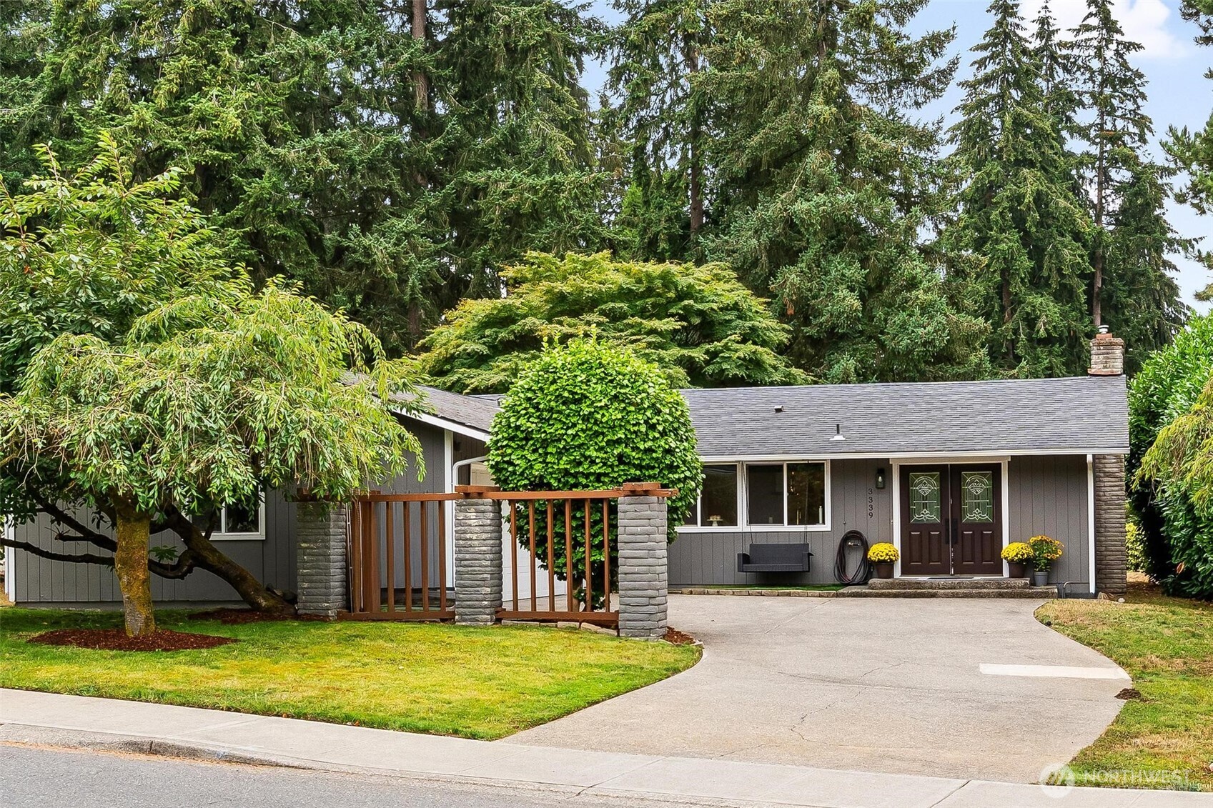property viewer photo 25