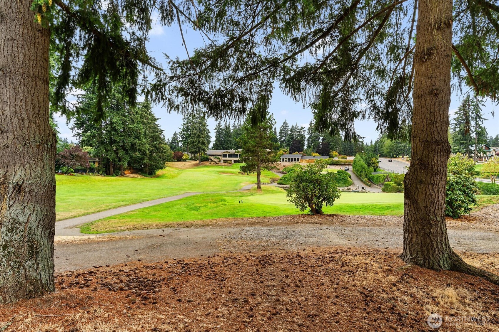 property viewer photo 27
