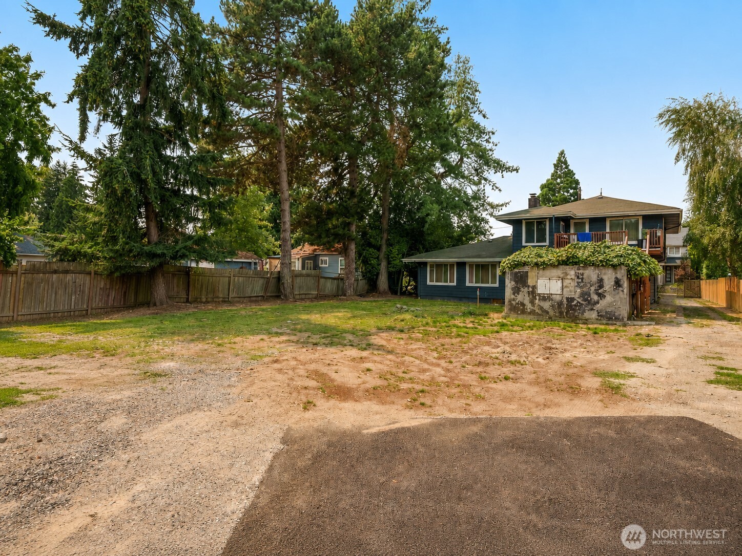 property viewer photo 11