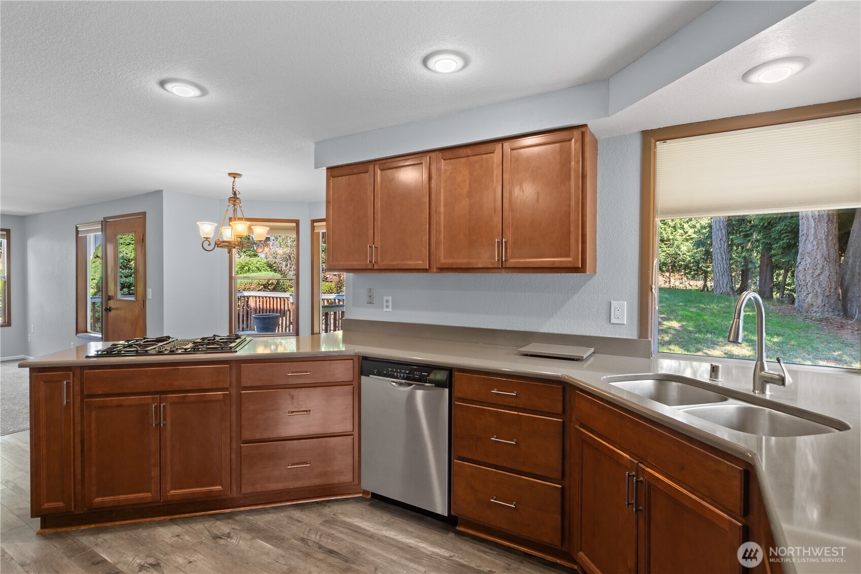 property viewer photo 12