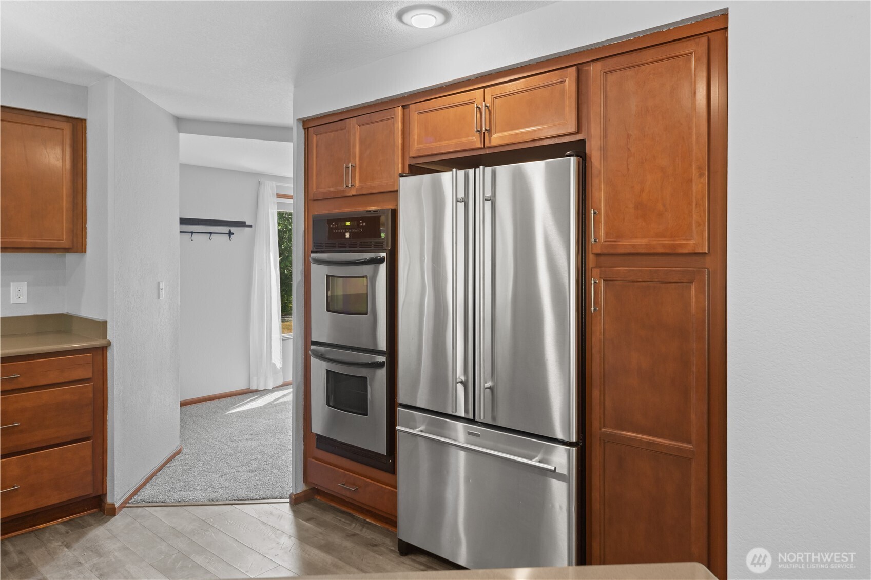 property viewer photo 13