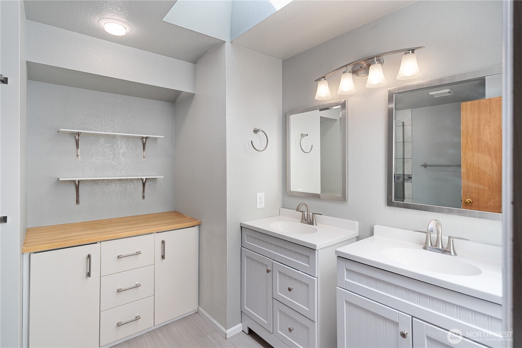 property viewer photo 17