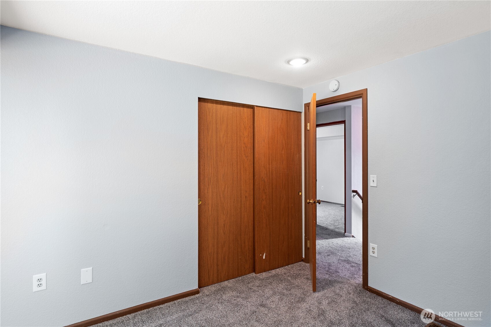 property viewer photo 21