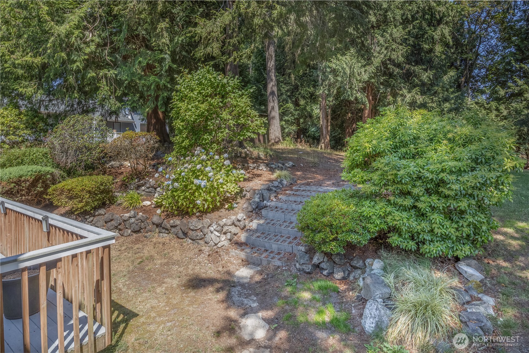 property viewer photo 31