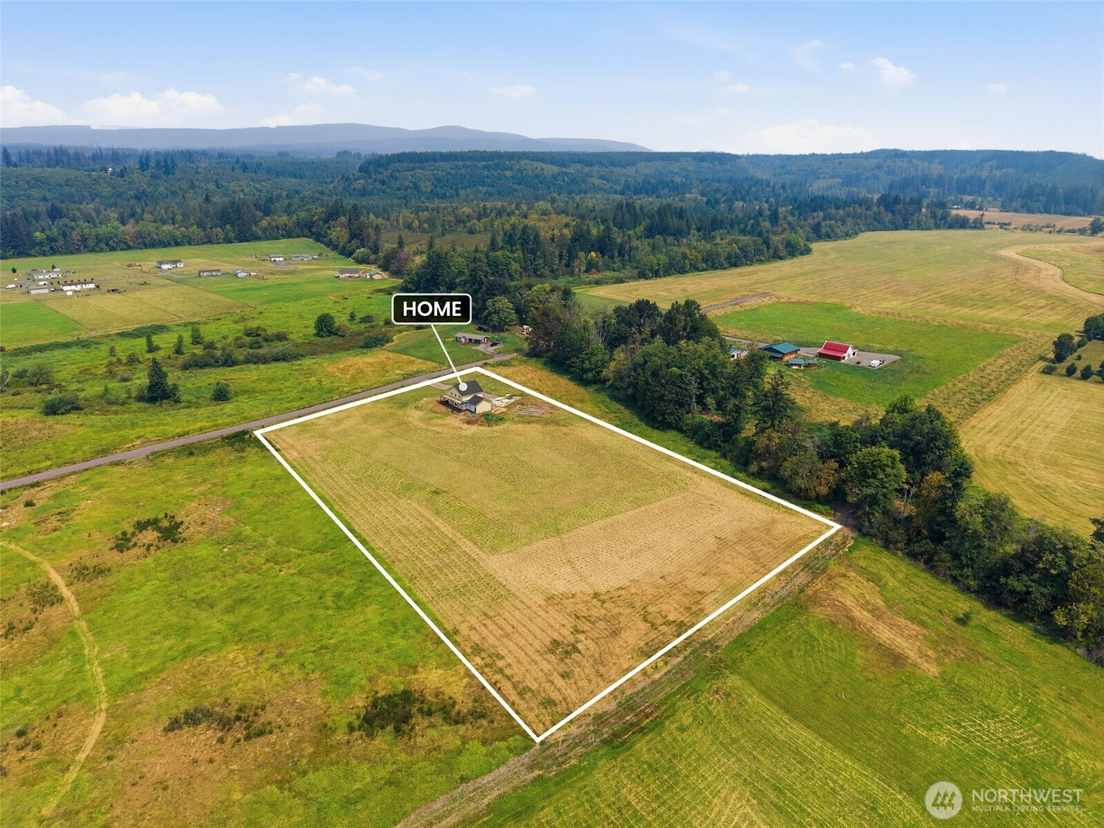 main property photo 14